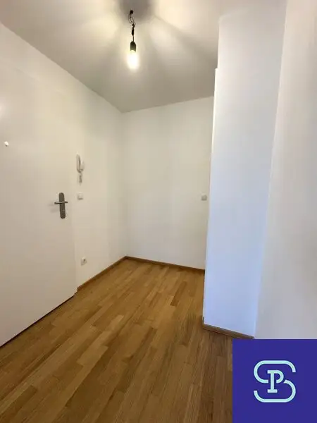 Provisionsfrei: Klimatisierte 35m² DG-Wohnung + 9m² Terrasse mit Einbauküche - 1100 Wien