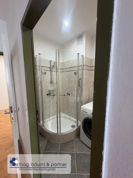 Familienwohnung am Wienerberg, 5 Zimmer mit Balkon und Gartennutzung