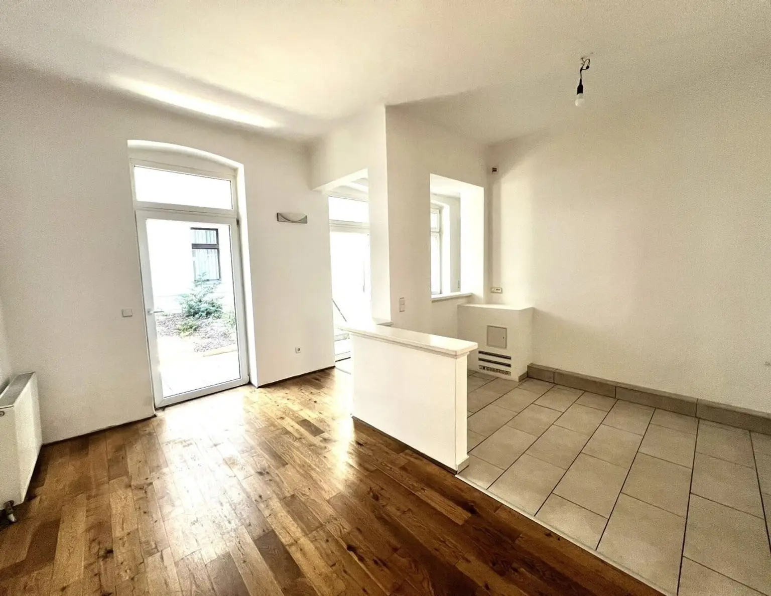 Großzügige 3-Zimmer-Praxis oder Büro mit Gartenterrasse in Wien 12 - Hetzendorf inkl. Gartenterrasse - barrierefrei(!)