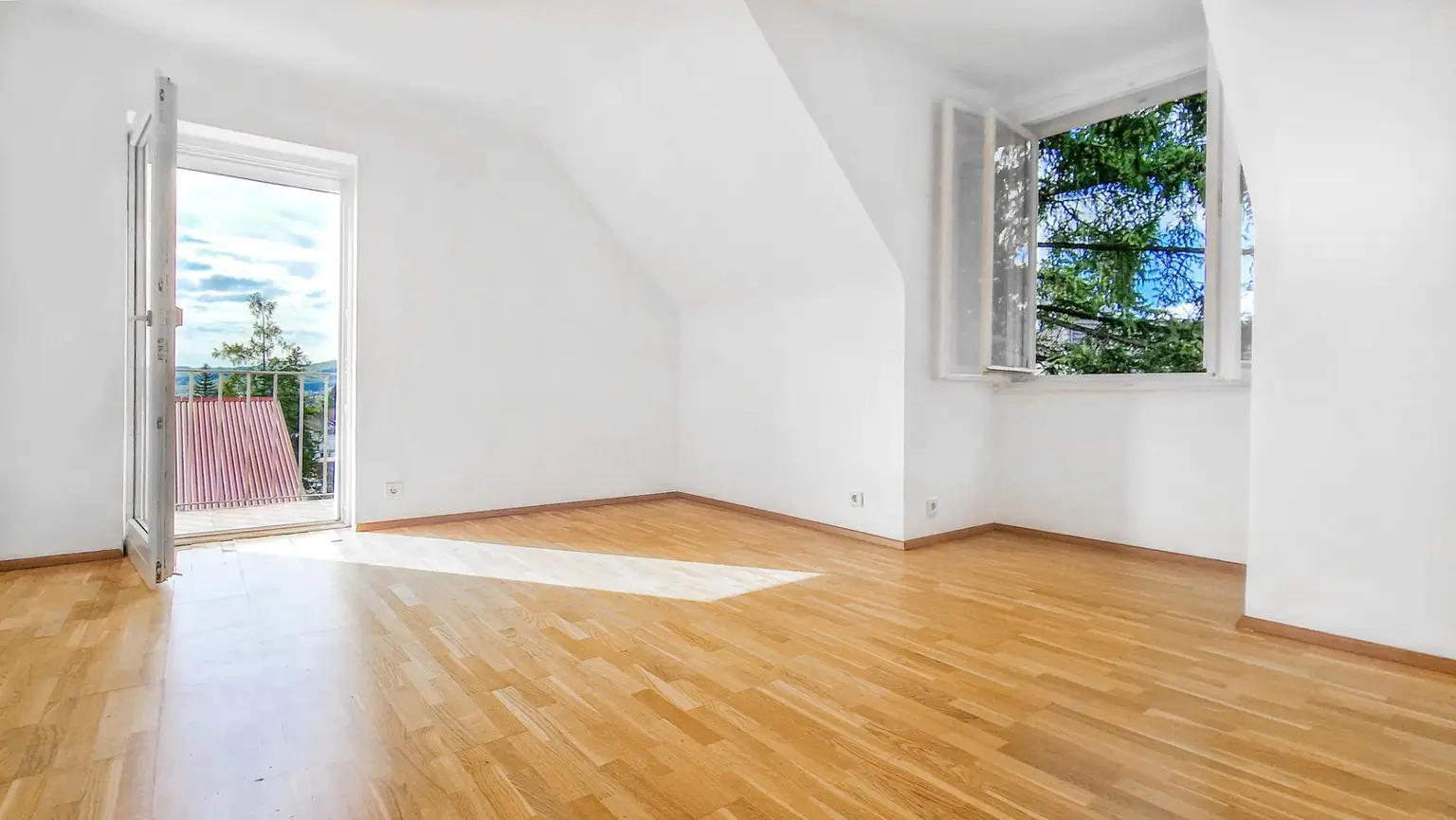 Grünruhelage am Wolfersberg. Einfamilienhaus mit großem Garten, traumhafter Fernsicht und großem Erweiterungspotenzial