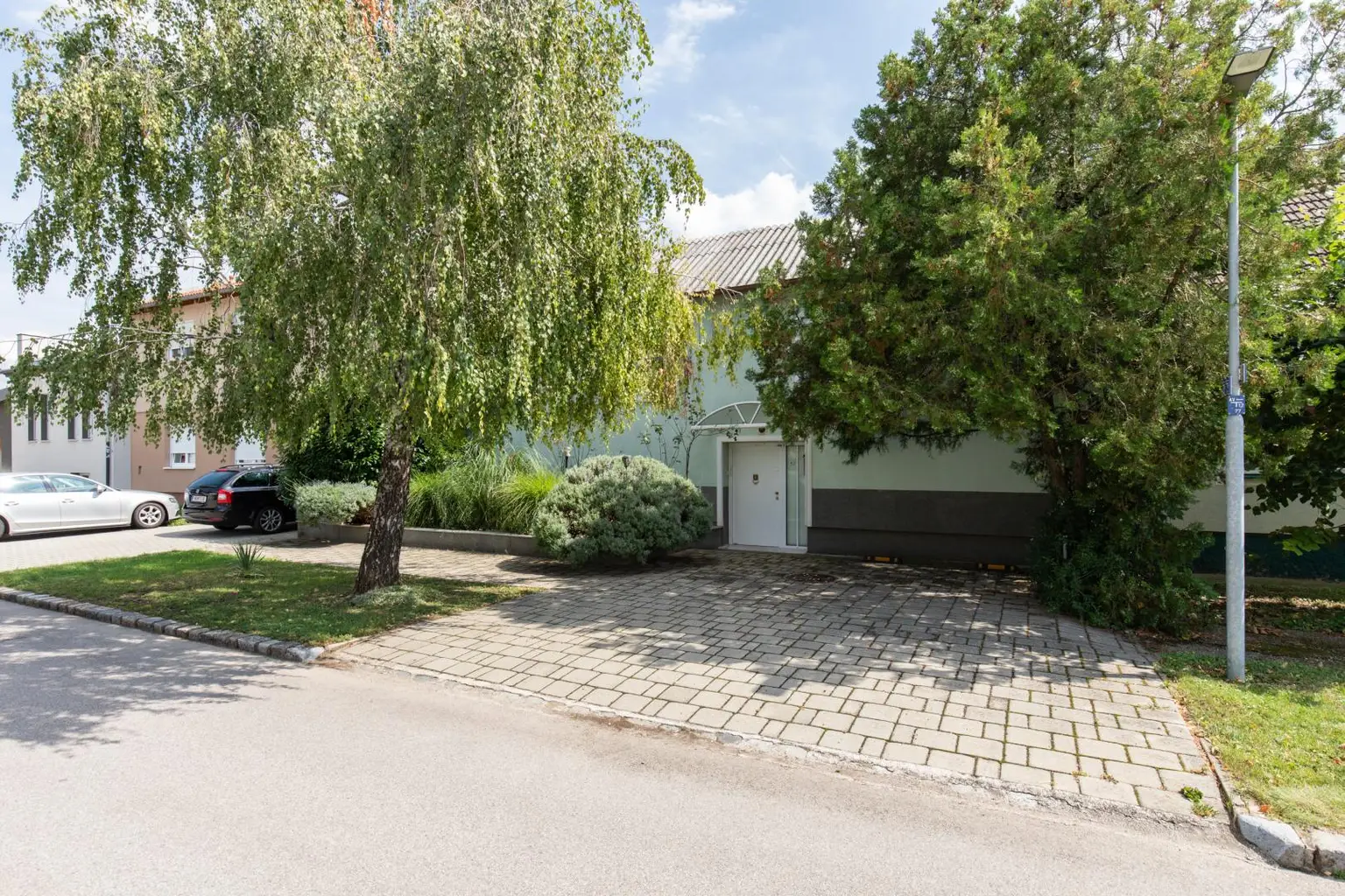 Platz für Ideen, Raum für Träume- Haus mit 2 Wohneinheiten und mit großem Garten in Gols