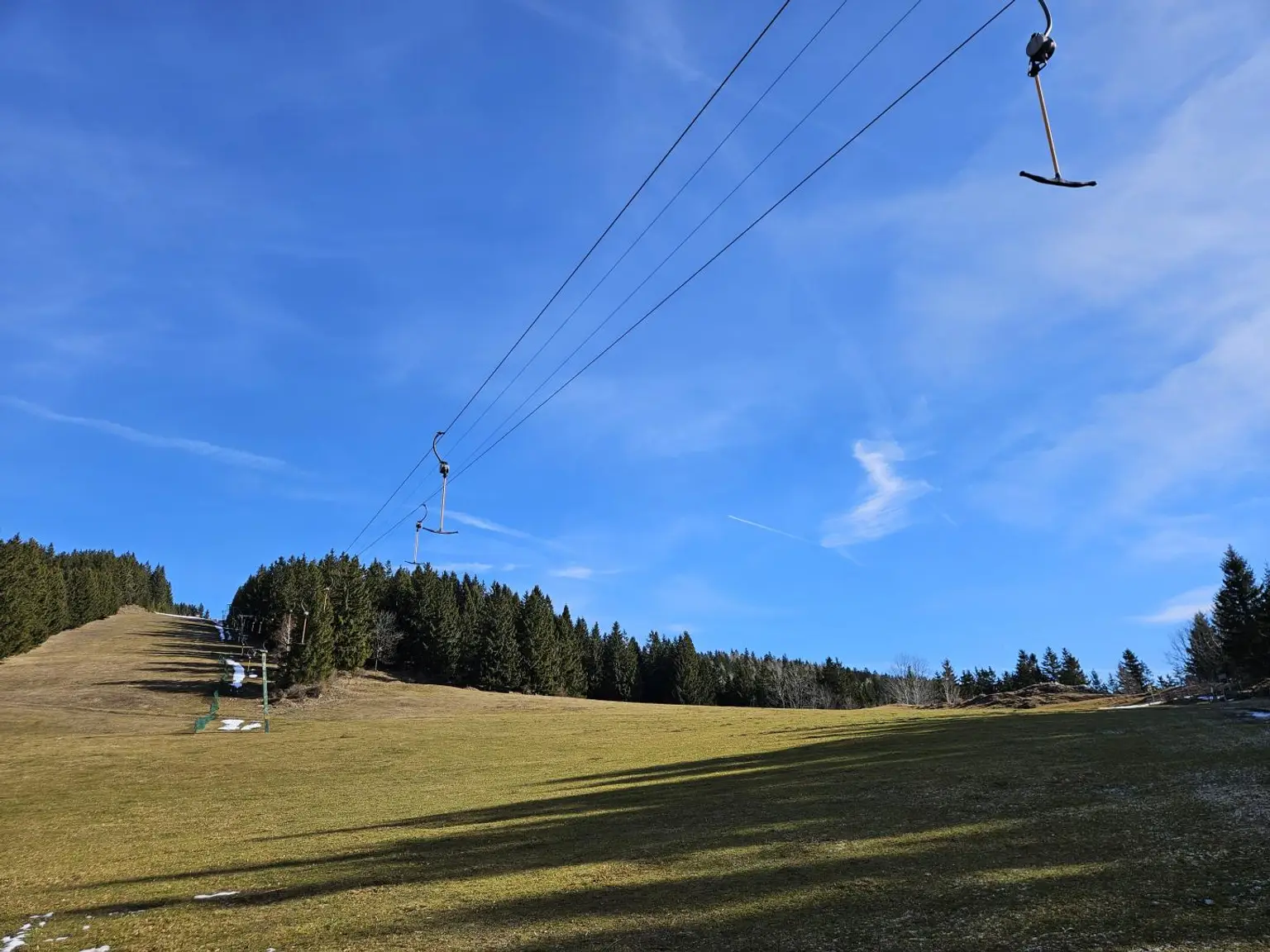 Piste mit Schlepplift