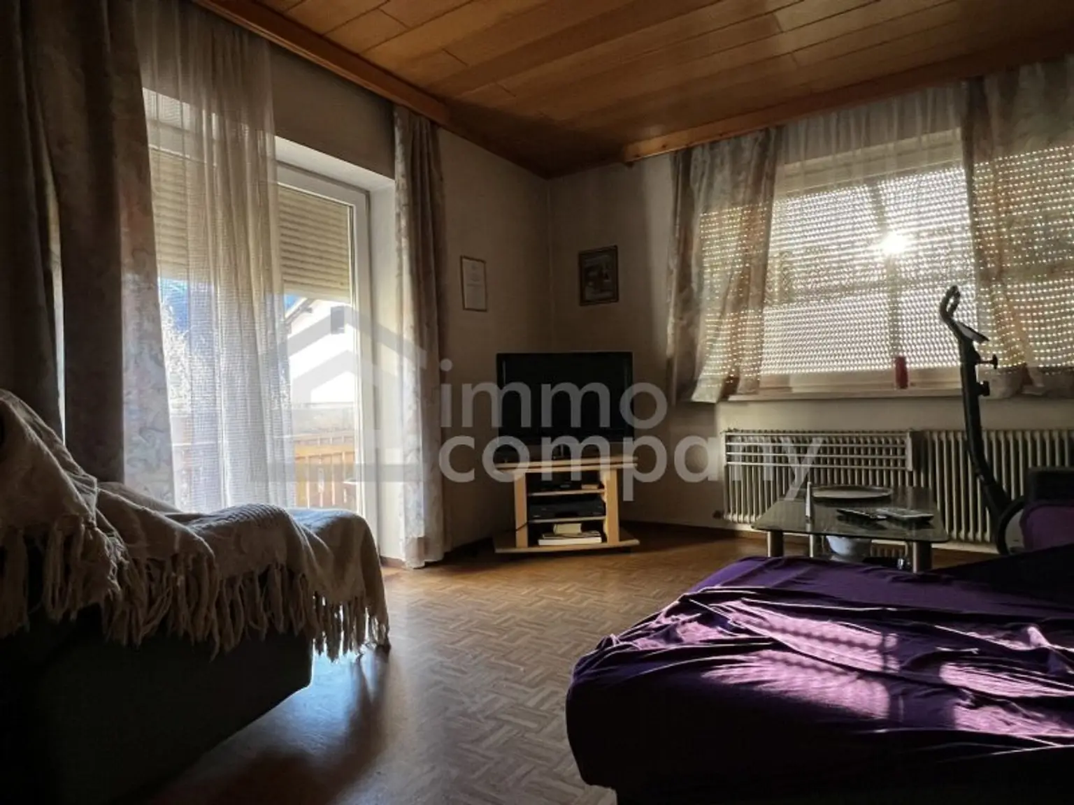 Großes renovierungsbedürftiges Ein- bis Zweifamilienhaus in Weissenstein bei Villach mit Fernblick