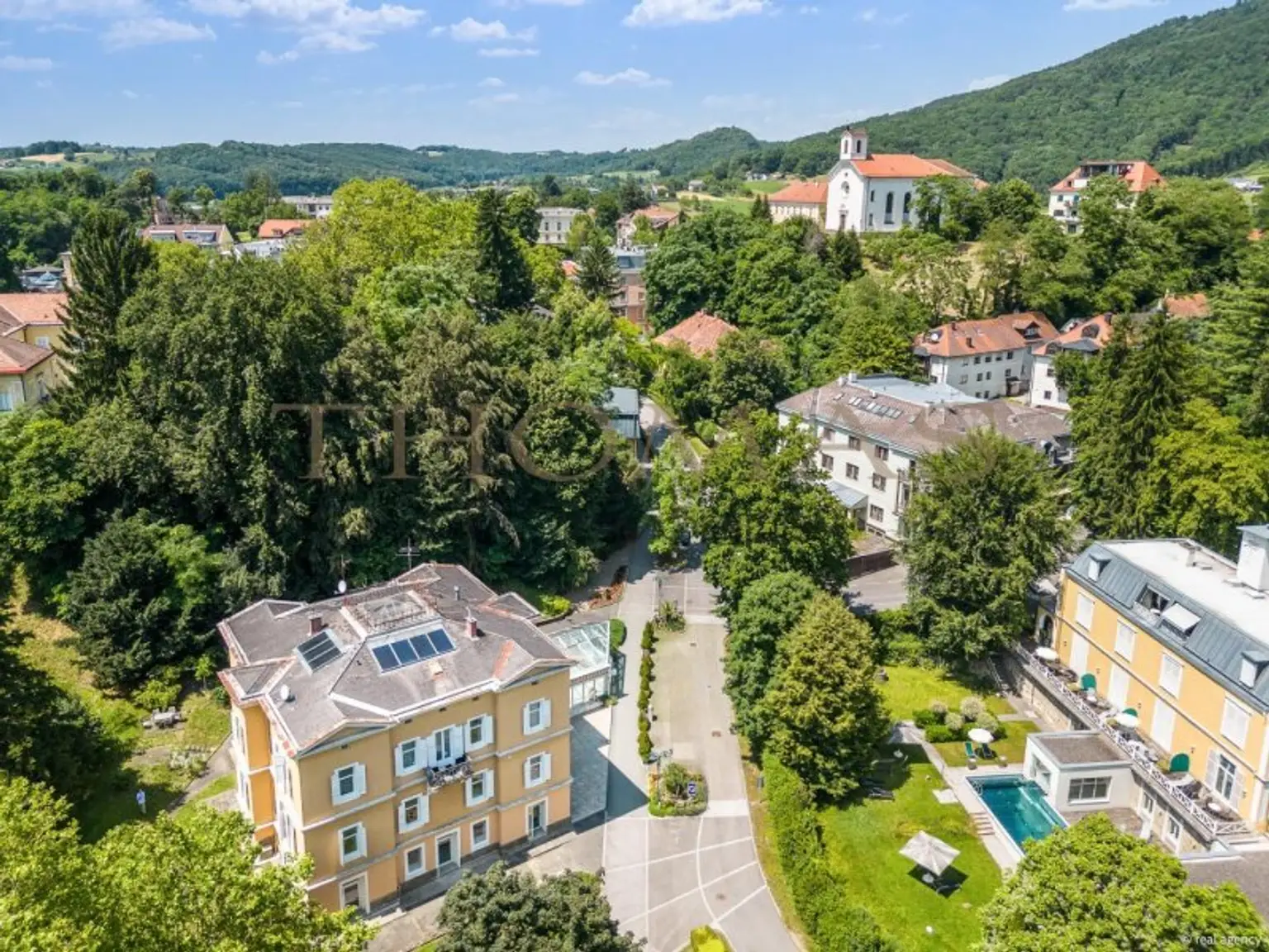 Kurparkjuwel "Villa Clar" - Boutiquehotel, Restaurant & 3 Geschäftsflächen