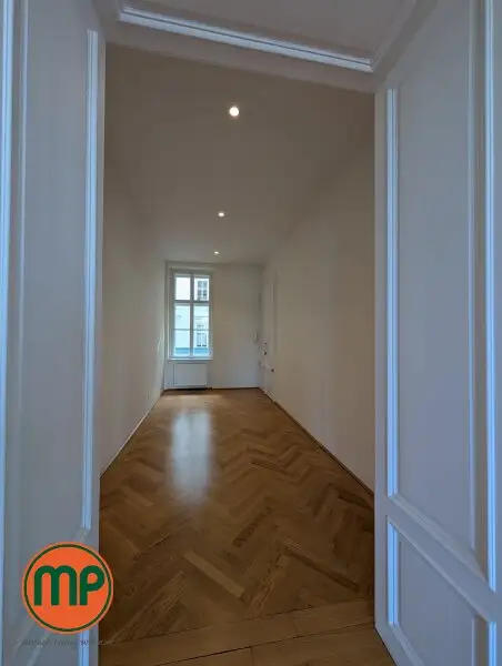 Prachtresidenz am Burggarten: 200 m² Eleganz & Geschichte