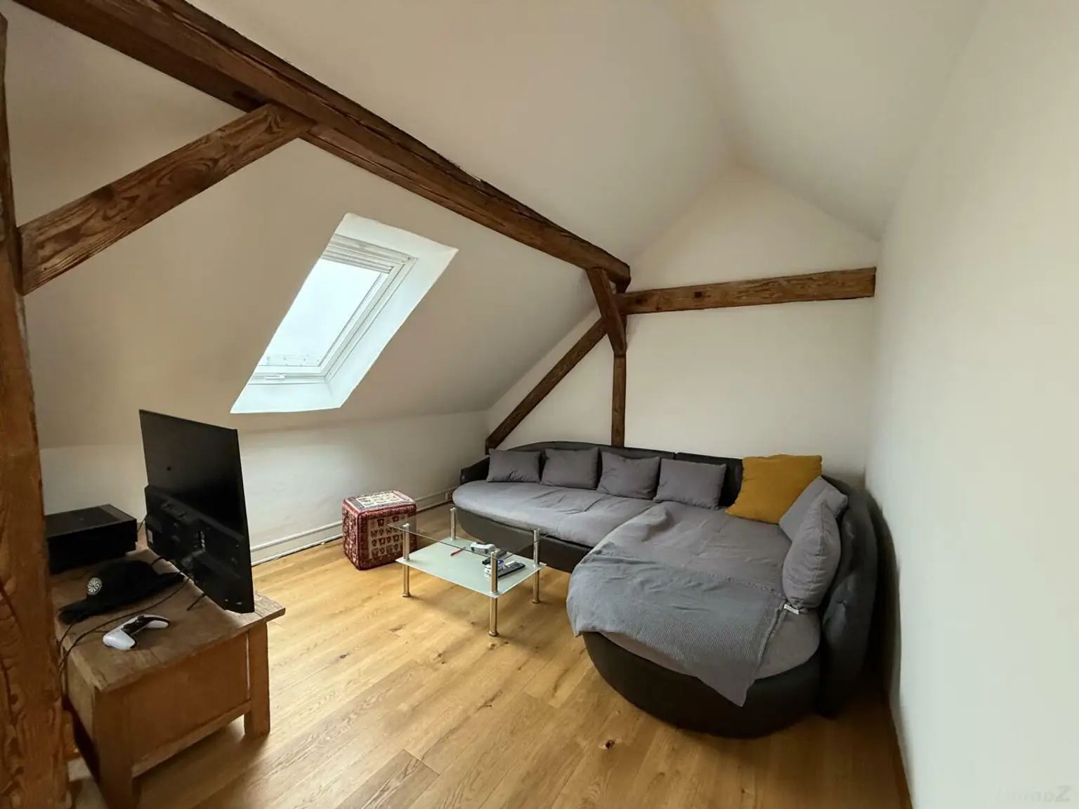 Seltene Gelegenheit! Hochwertige, offen geschnittene Wohnung mit Uhrturm-Blick