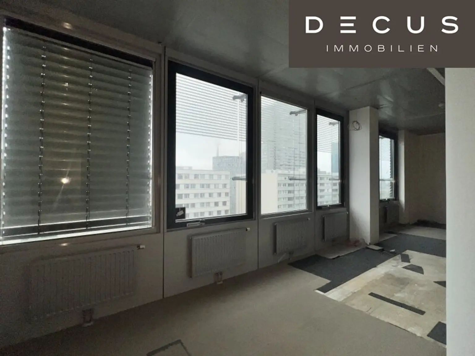 + + + ARES TOWER + + +  BÜROS MIT WEITBLICK + + +  DONAU CITY + + +