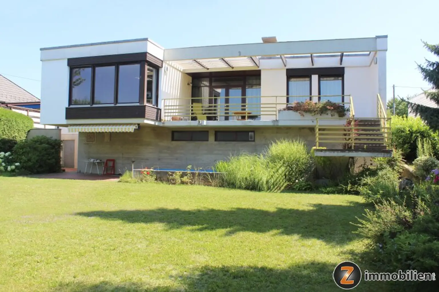 Oberwart: Architekten-Bungalow in traumhafter Aussichtslage