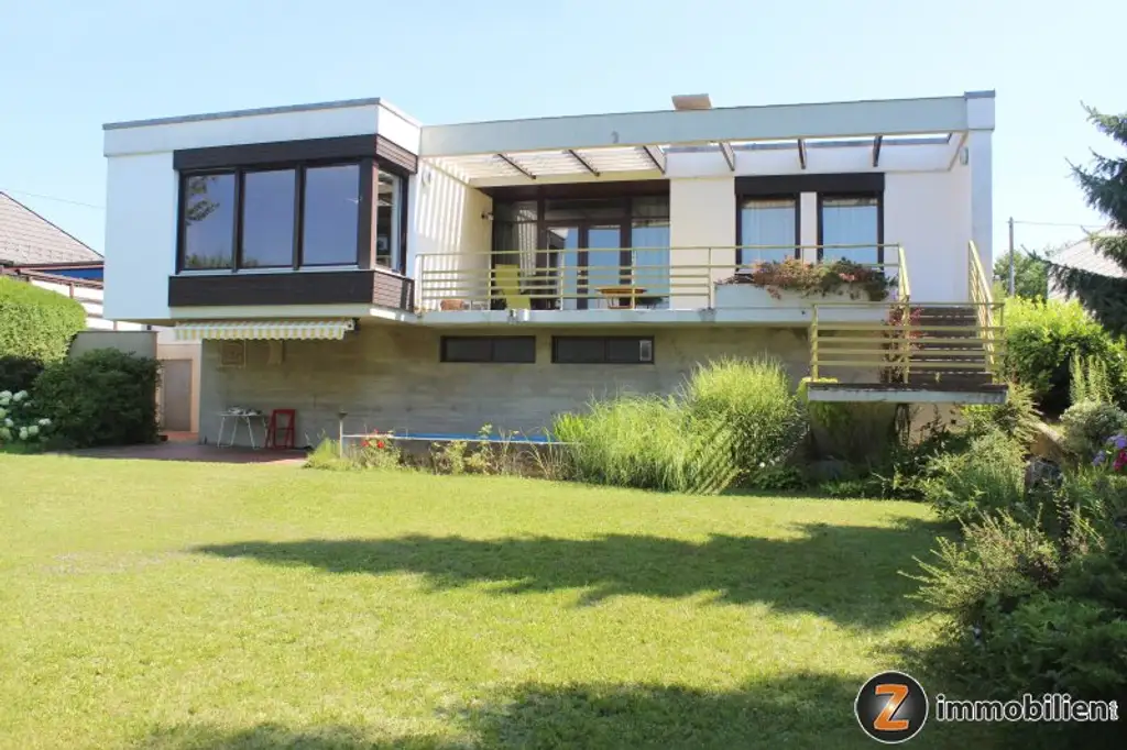 Oberwart: Architekten-Bungalow in traumhafter Aussichtslage