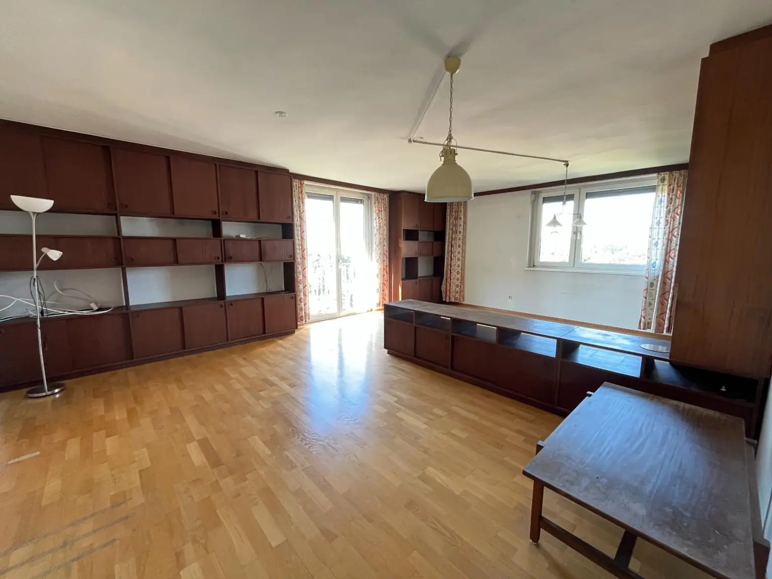 Großzügige Wohnung mit schöner Aussicht in Graz/Liebenau