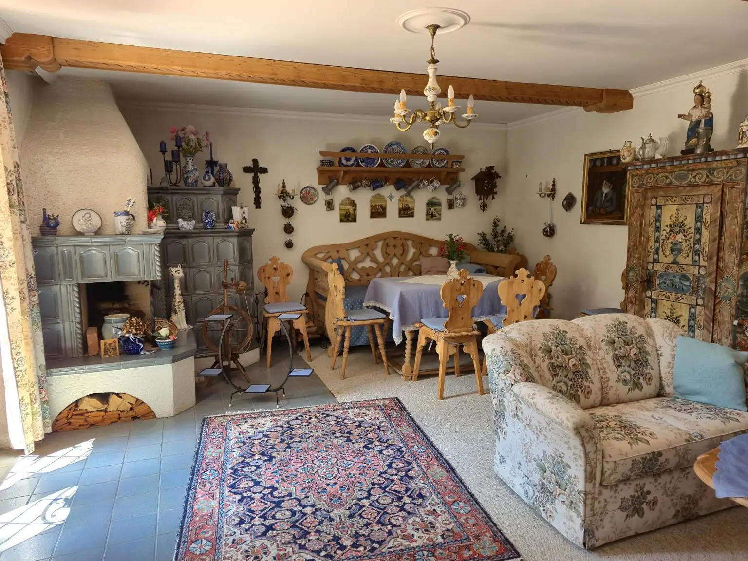 ROMANTISCHES EINFAMILIENHAUS IN BESTER LAGE