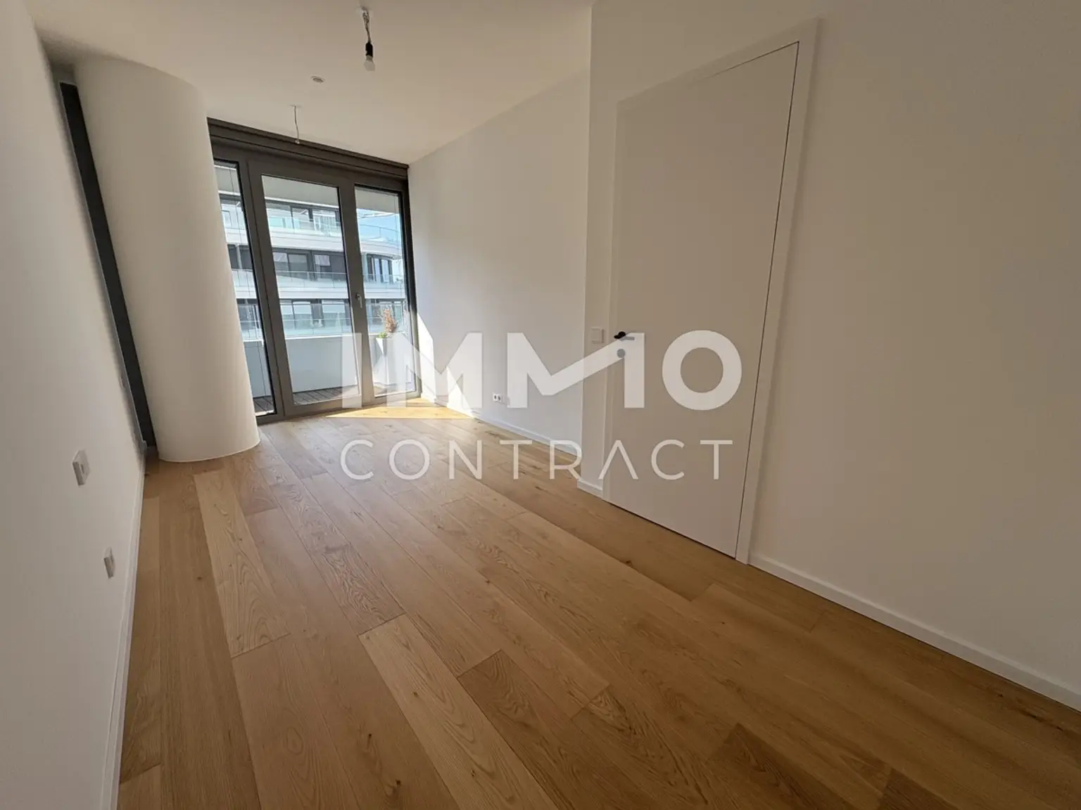 NEU & ERSTBEZUG: Gemütliche Dreizimmer-Wohnung mit viel Ruhe & Sonne (Pool, Gym, Spa, Shop, Lounges)