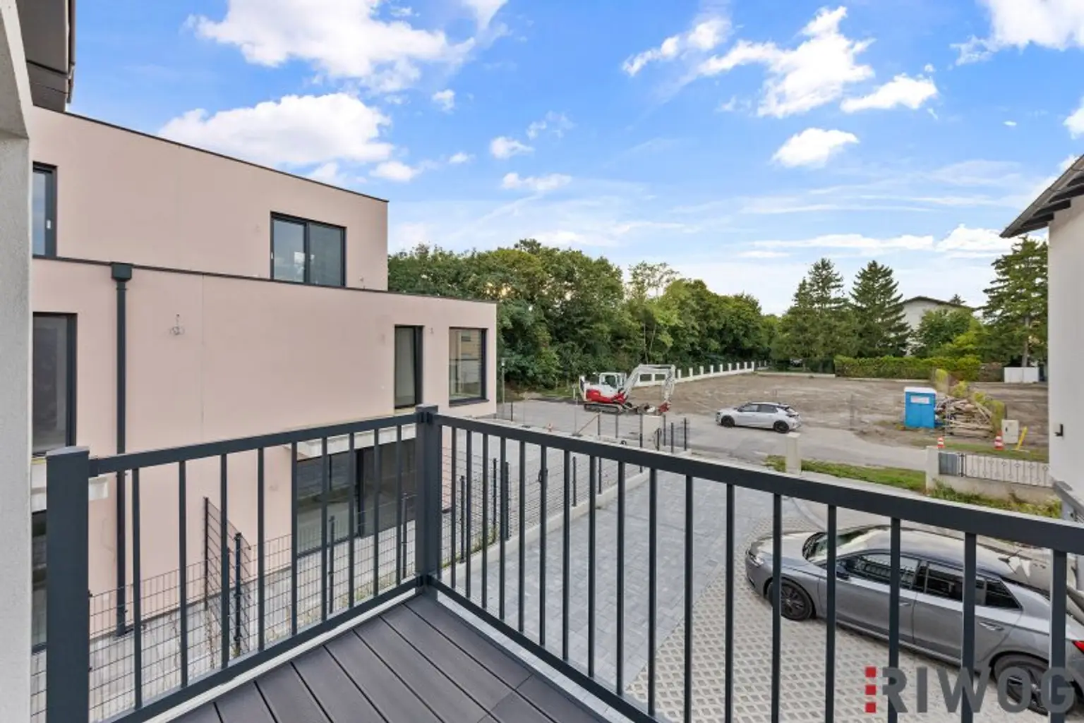 *Niedrigenergiehaus*EXKLUSIVE Ausstattung*ERSTBEZUG*inklusive 1 Stellplatz