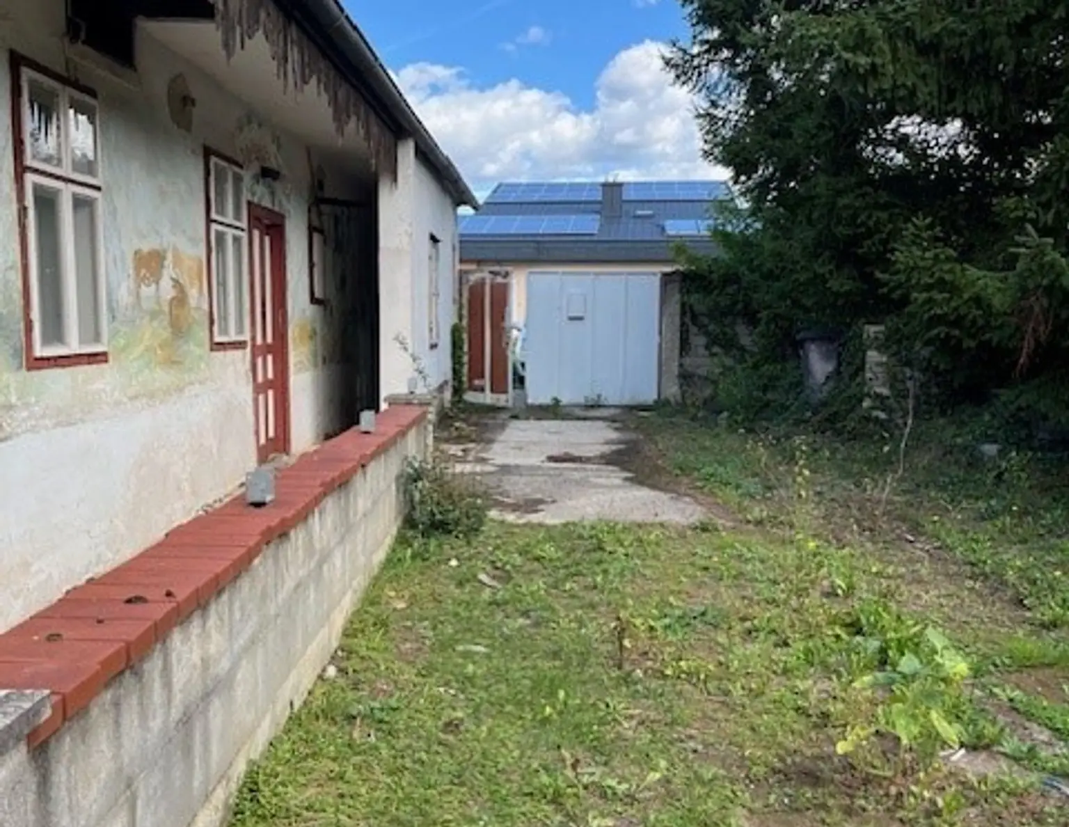 Baugrund mit Abbruchobjekt und weitere Grundstücke Grünland