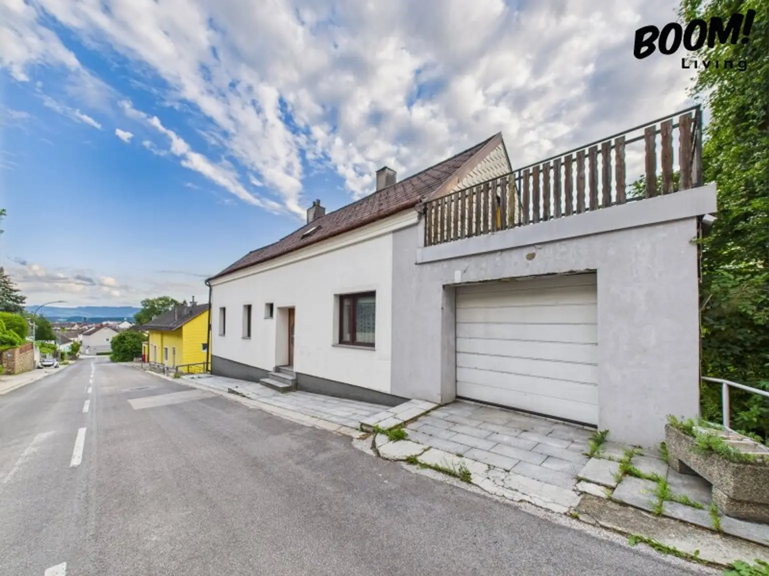 Attraktives, sanierungsbedürftiges Ein-/Mehrfamilienhaus mit viel Potenzial in Amstetten!