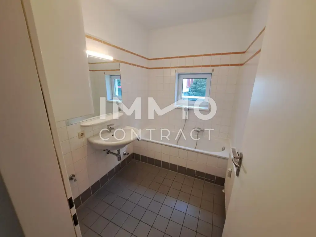 Schöne und zentrale 2-Zimmer Wohnung mitLoggia in der Kaisergasse 12 - 14 ,  Top 8