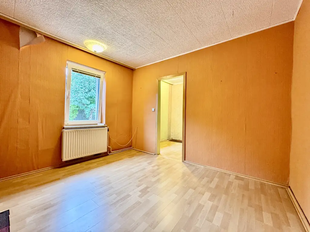 EINMALIGE GELEGENHEIT !!! HAUS MIT ZWEI WOHNEINHEITEN ZUM SUPERPREIS
