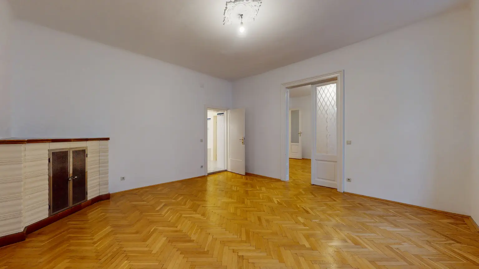 Altbaucharme in bester urbaner Lage