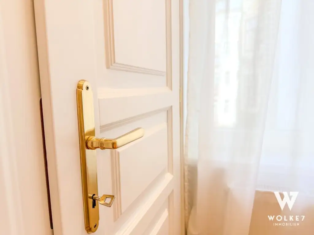 Stilvoller Altbau mit LIFT –  saniert und zentral gelegen I Nähe Eurospar I Nähe AKH | Klimaanlage I Hochwertige Küche