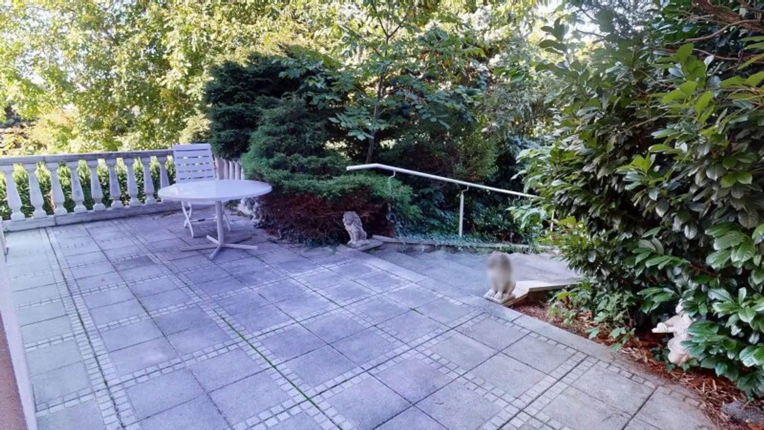 Einfamilienhaus in ruhiger Siedlungslage mit großem Garten (Pachtgrund)