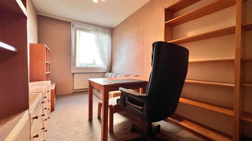 Eigentumswohnung mit Loggia – zentrale Lage in Fischamend