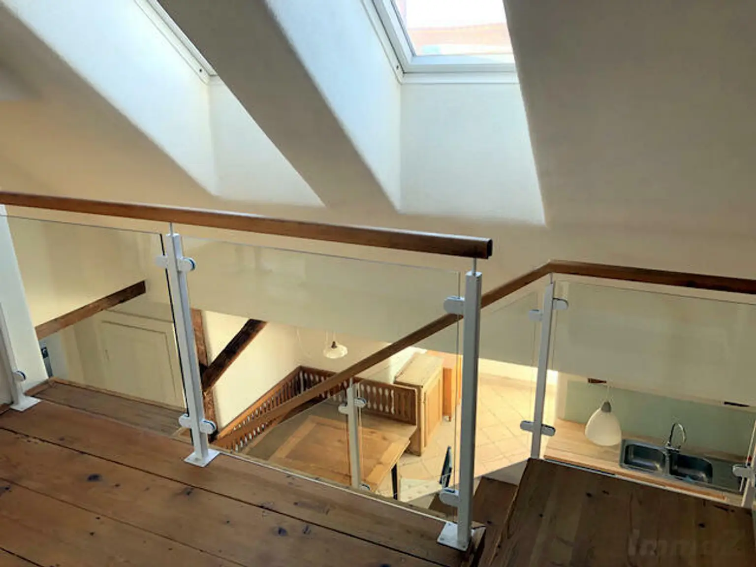 Galerie- Treppe