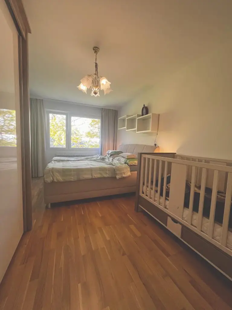 Sanierte 3-Zimmer-Neubauwohnung mit Loggia