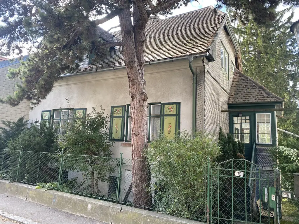 "Baugrund mit Sommerhaus in bester Lage"