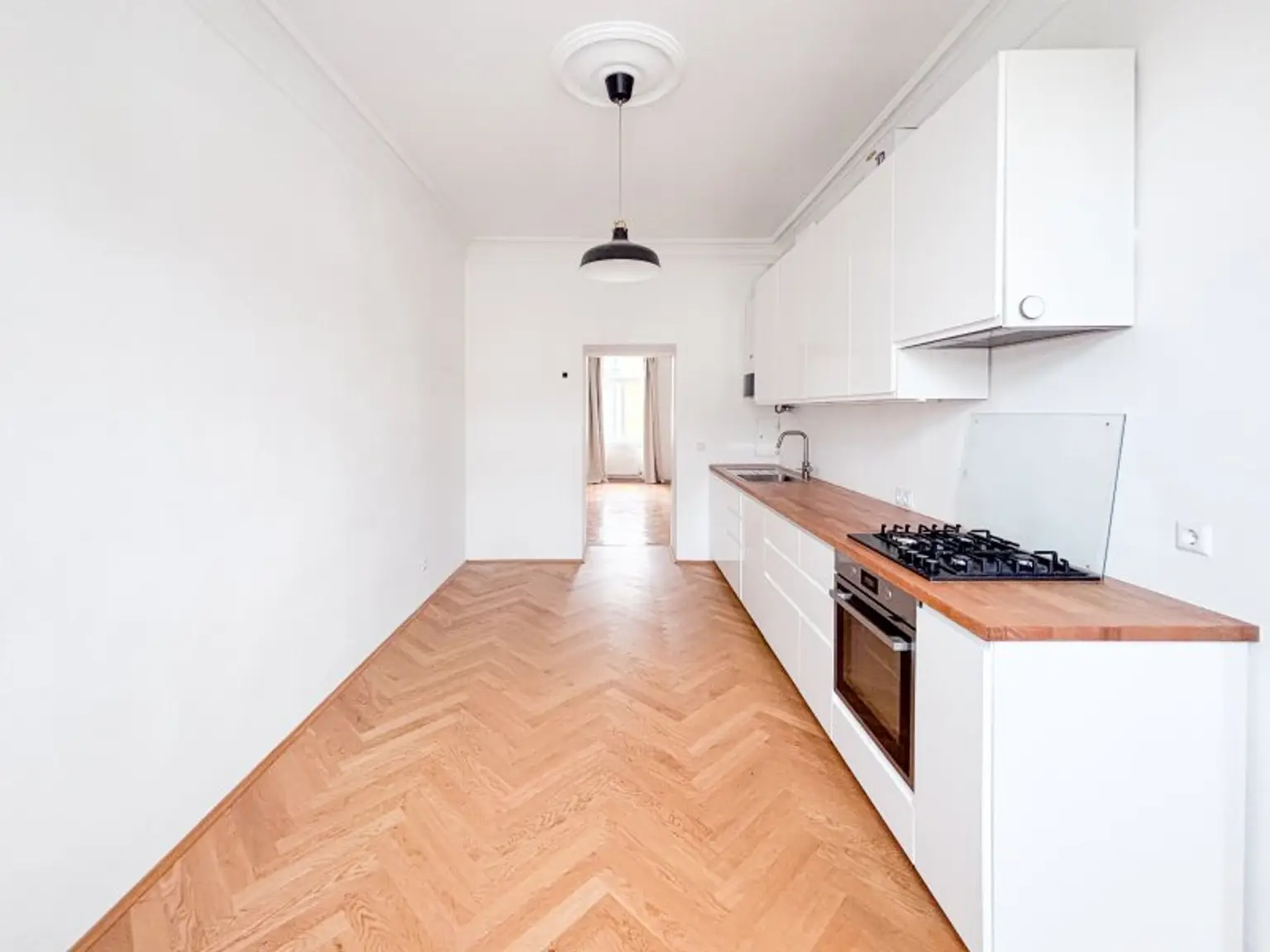 Charmante Altbauwohnung in Meidling – 3. Stock ohne Lift, geplante Aufwertung des Hauses