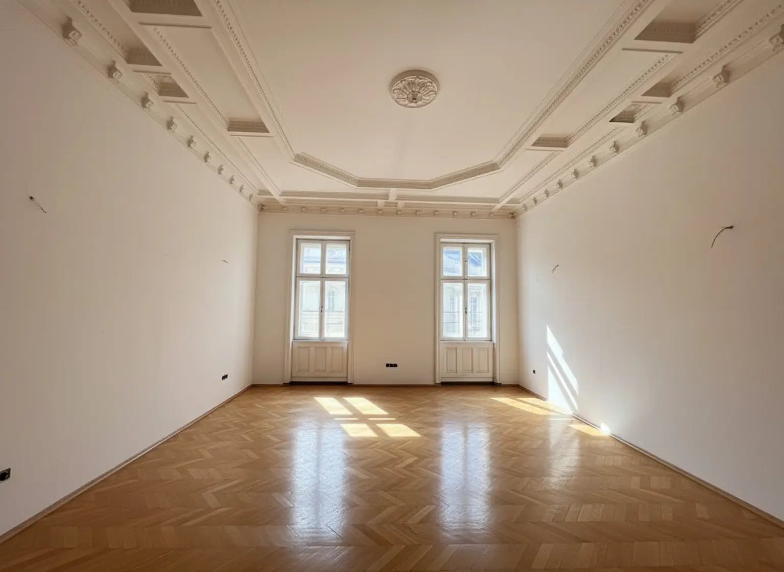 In Vorbereitung: UNBEFRISTET und ERSTBEZUG: Klimatisiertes Altbau-Wohnjuwel in perfekter Innenstadtlage
