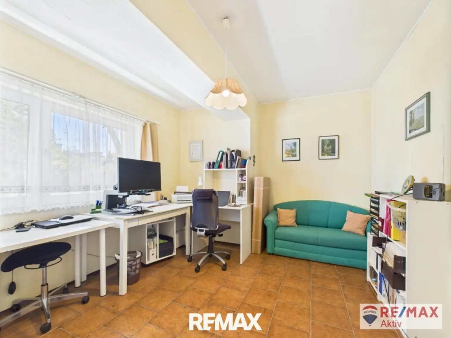 Büro/Zimmer Erdgeschoss