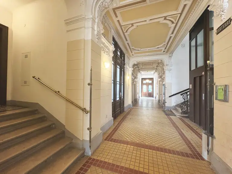 Stiegenhaus I
