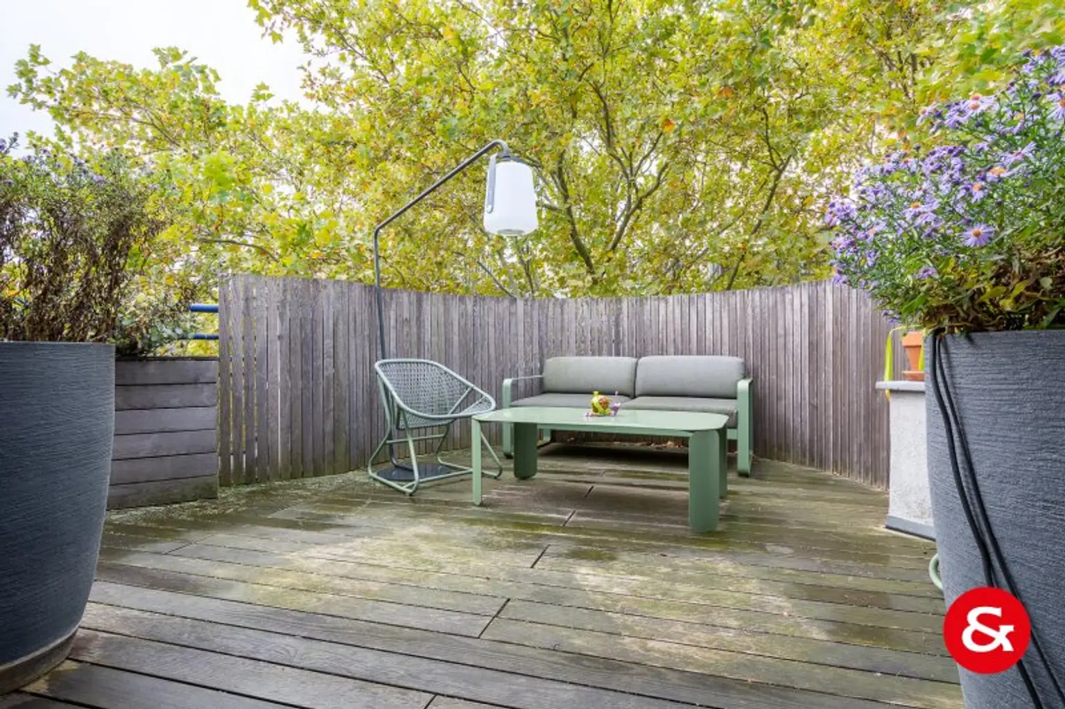 Sonnige 6-Zimmer-Terrassenwohnung mit 2 Garagenplätzen! | auch auf 2 Wohnungen teilbar!