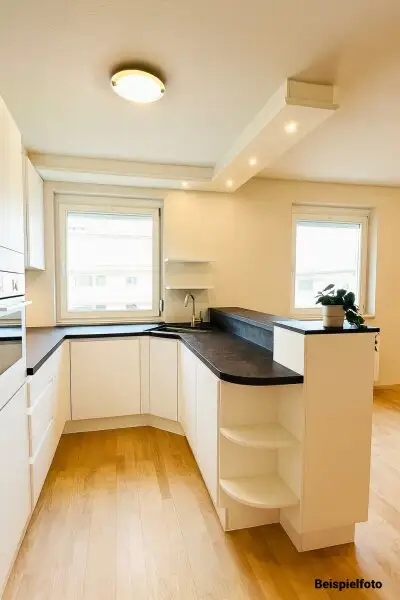 WOHNEN MIT AUSBLICK: Wunderschöne 3-Zimmerwohnung mit 2 verglasten Balkonen nahe Stadtgrenze von INNSBRUCK!