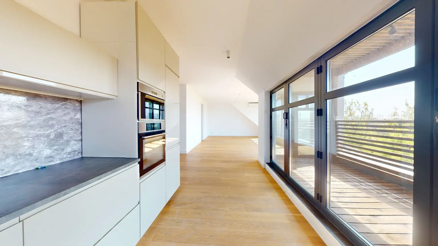 Lichtdurchflutete Dachgeschoßwohnung mit atemberaubenden Ausblick