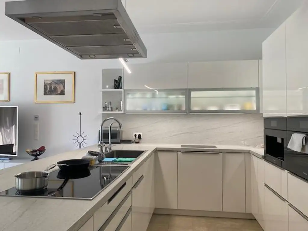 Bezugsfertig, barrierefrei, bestens gelegen neben Ärztezentrum!