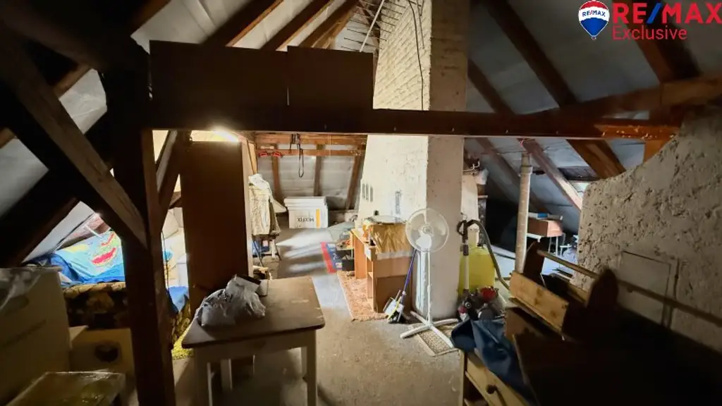 Renovierungsbedürftiges Ein- bzw. Mehrfamilienhaus in Wiener Neustadt – Ihr neues Projekt!