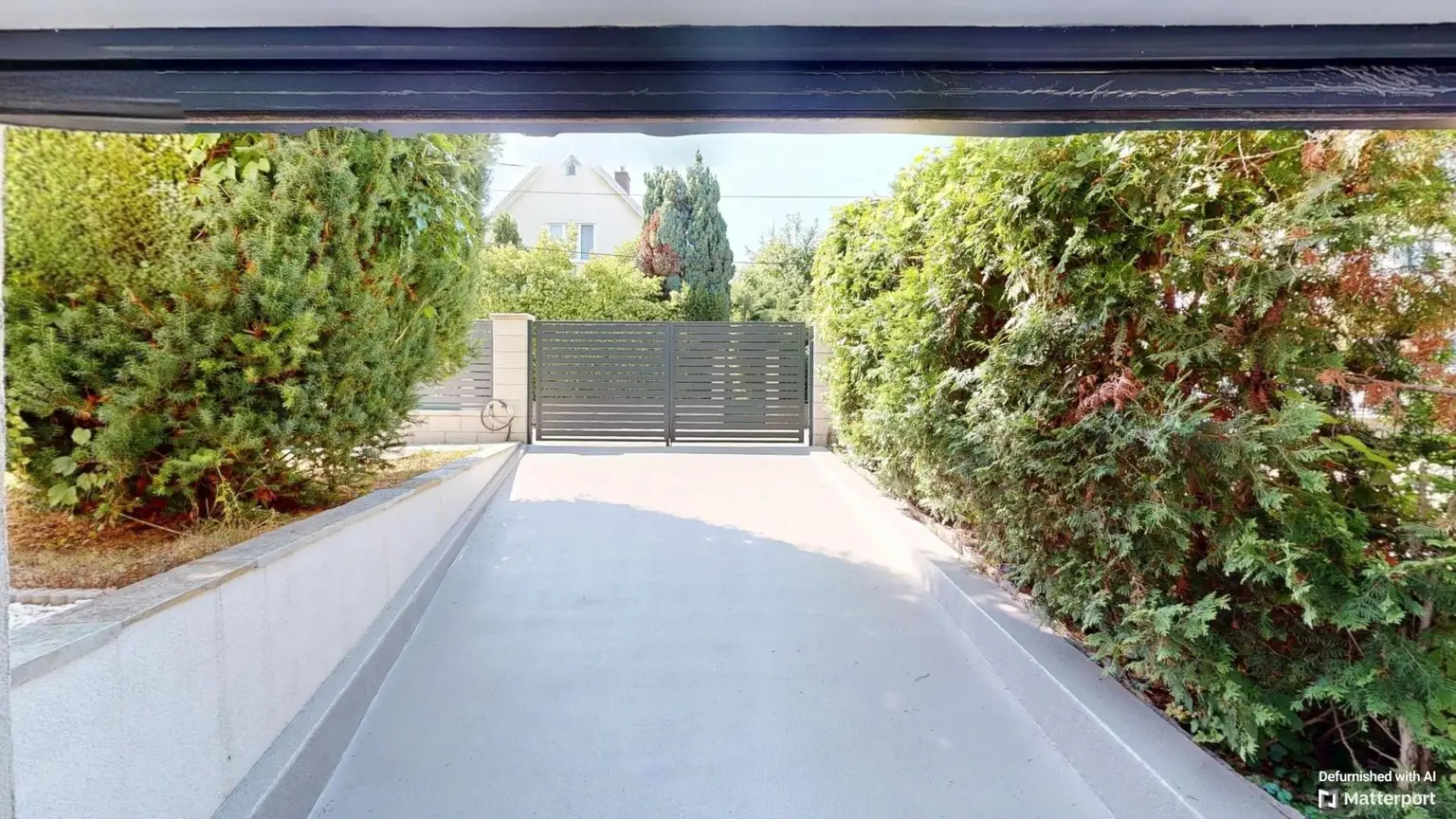 ETWAS GANZ BESONDERES Neuwertige Villa in Grün und Ruhelage nähe Alte Donau mit gepflegtem Garten in privilegierter Lage Wien 1210
