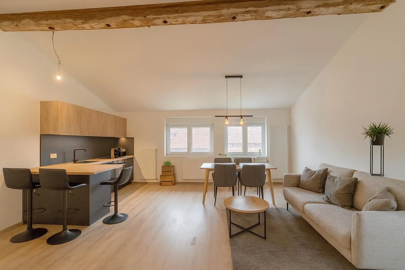 Wohnung - Visualisierung Wohn-Essbereich
