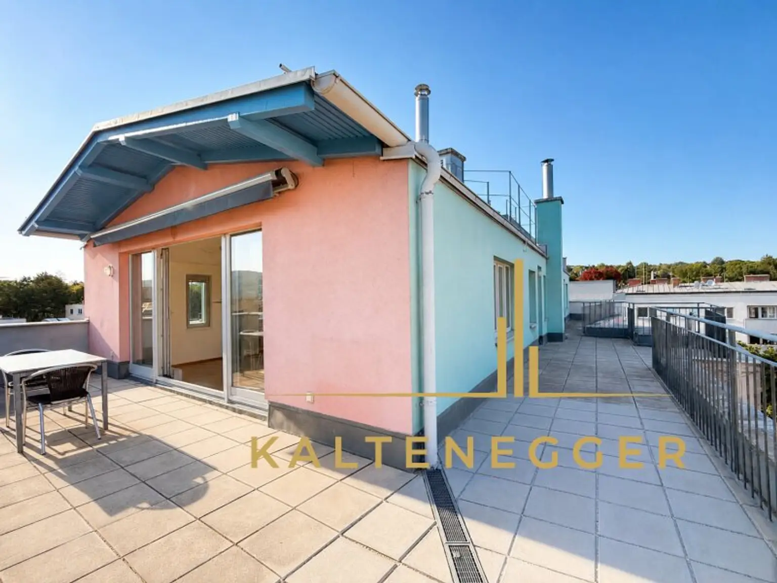 Eckbereich der L-förmigen Terrasse