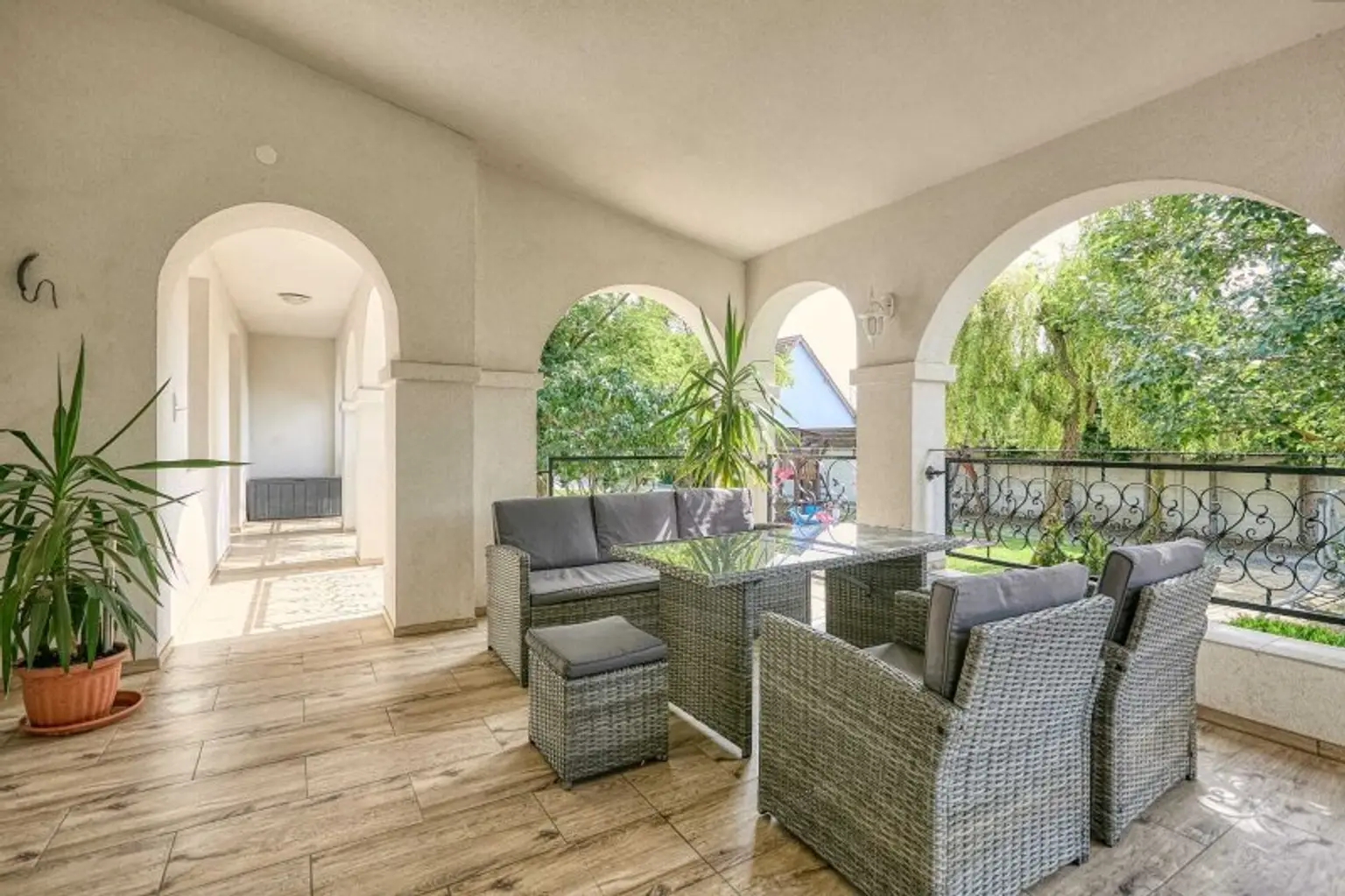 +++ Fertőszéplak – Wellness, Wein & Wohnkultur auf höchstem Niveau +++