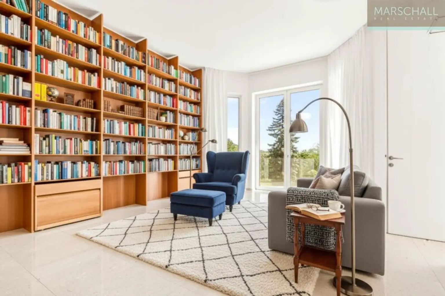 Elegantes Anwesen mit großzügigem Grundbesitz (11.045 m²) zur Vermietung