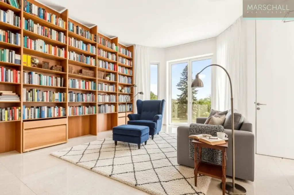 Elegantes Anwesen mit großzügigem Grundbesitz (11.045 m²) zur Vermietung