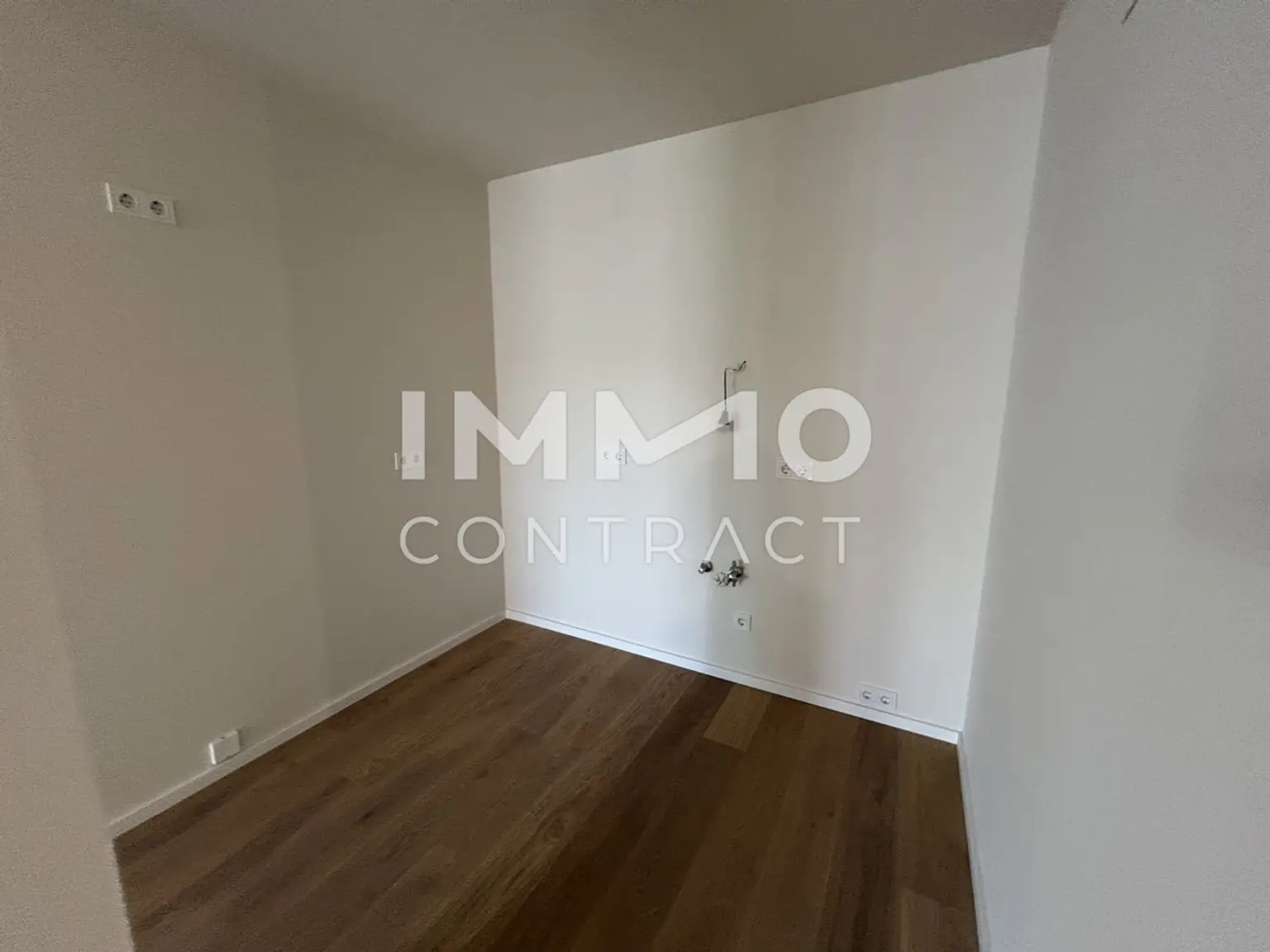 GROSSZÜGIGE 2-ZIMMER-WOHNUNG MIT
BALKON