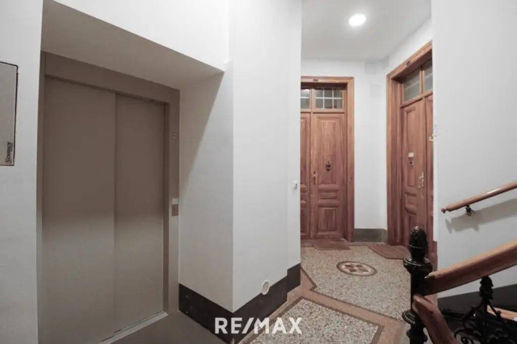 Altbau mit Potenzial im Herzen von Neubau