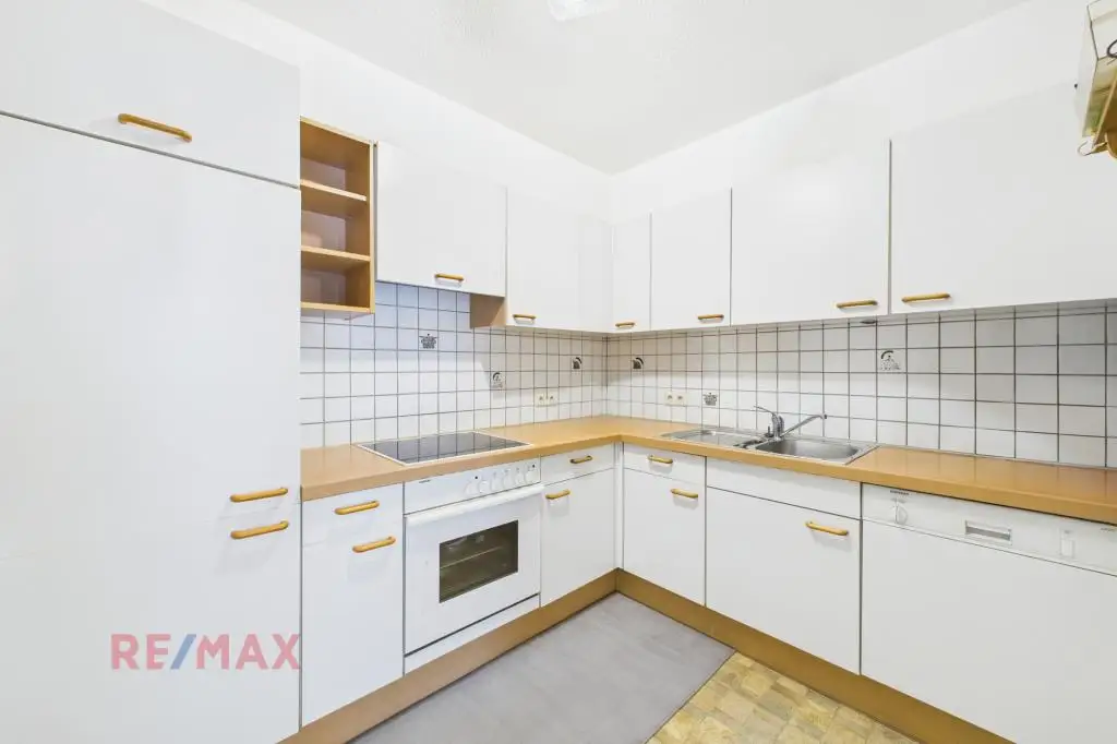 Sonne, Ruhe, Komfort: Helle 2-Zimmer-Wohnung mit großzügigem Balkon