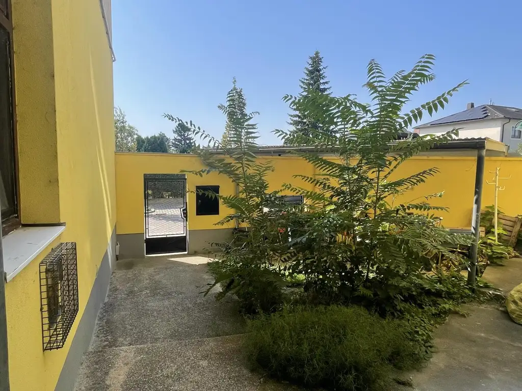 " Zinshaus mit Enwicklungspotential "