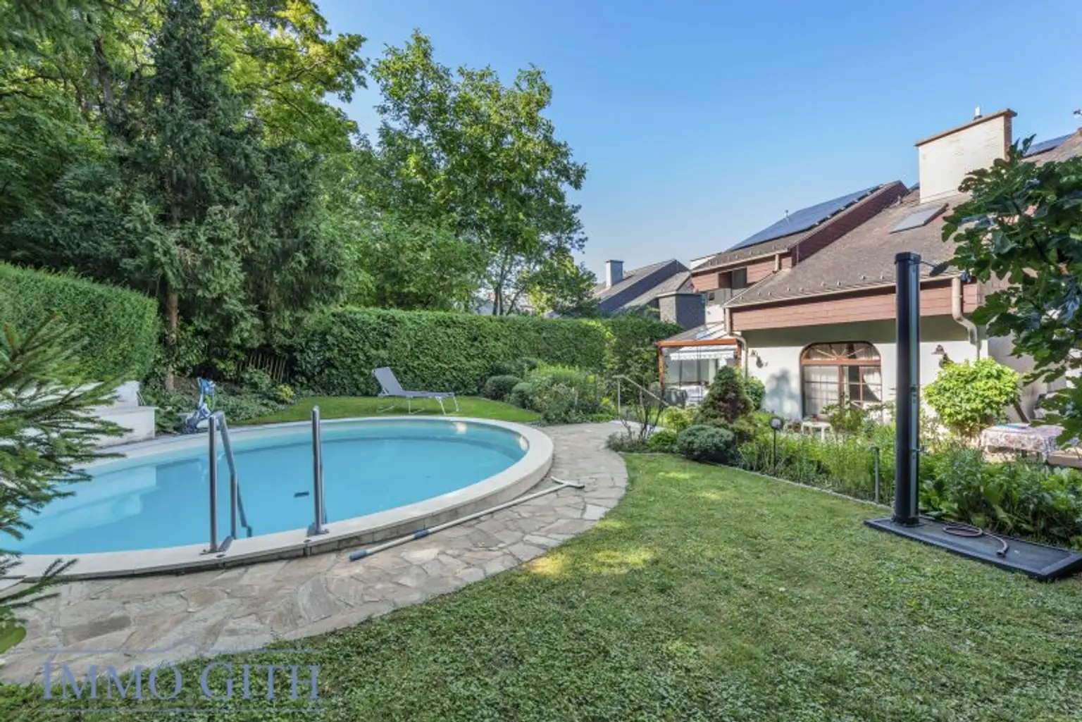 ARCHITEKTEN-VILLA MIT POOL & GARTEN IN ZENTRALER LAGE VON PERCHTOLDSDORF ZU KAUFEN!