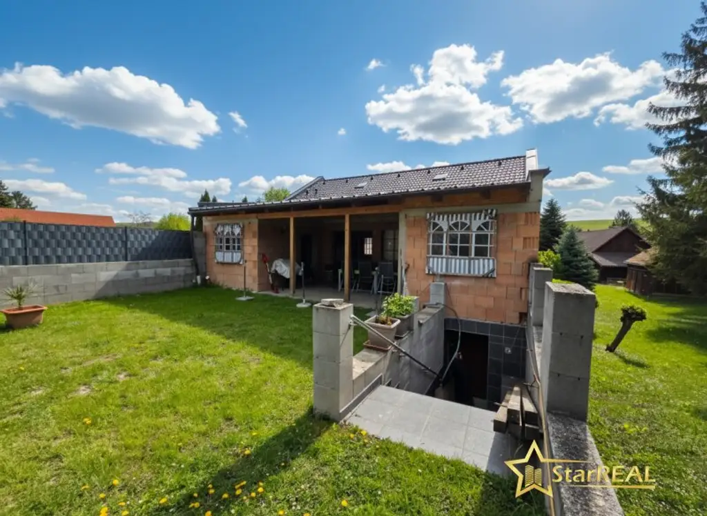 Ihr Traum vom Eigenheim – gestalten Sie selbst! Bungalow-Rohbau mit 485 m² Eigengrund, 2 Terrassen & Carport.