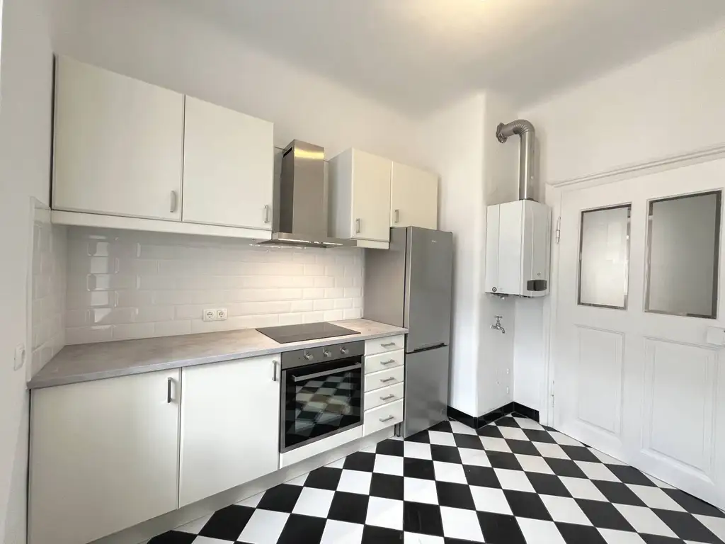 Geräumige 4-Zimmer-Wohnung in top Lage des 1. Bezirks!